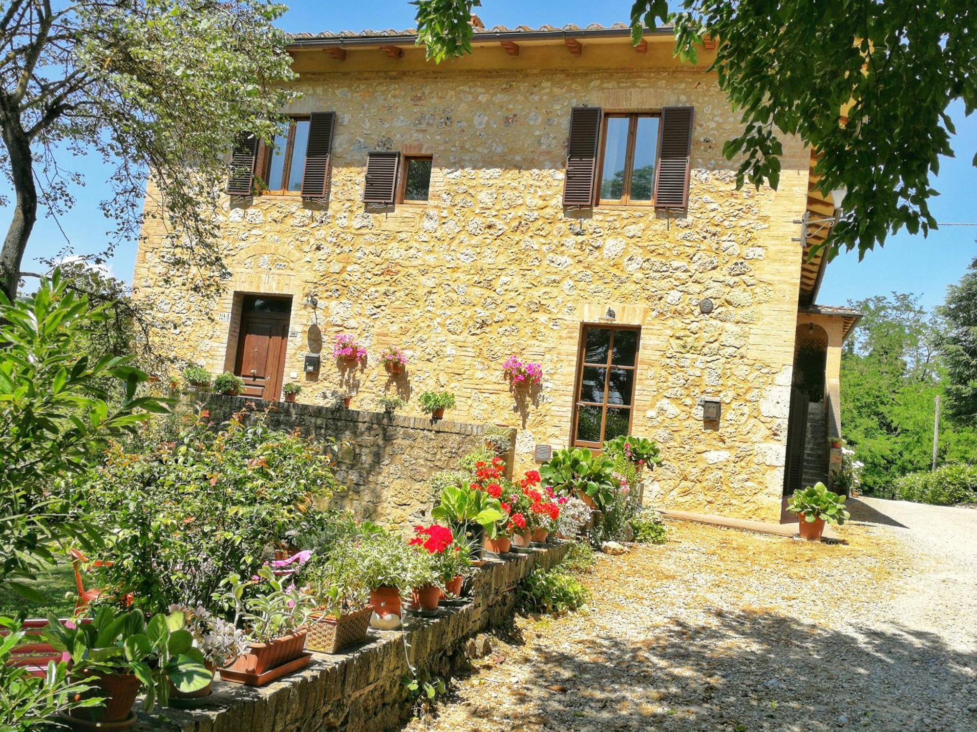 Claudia Vacanza Toscana - Appartamento Melograno -10 Min Da Siena Sovicille Quarto foto